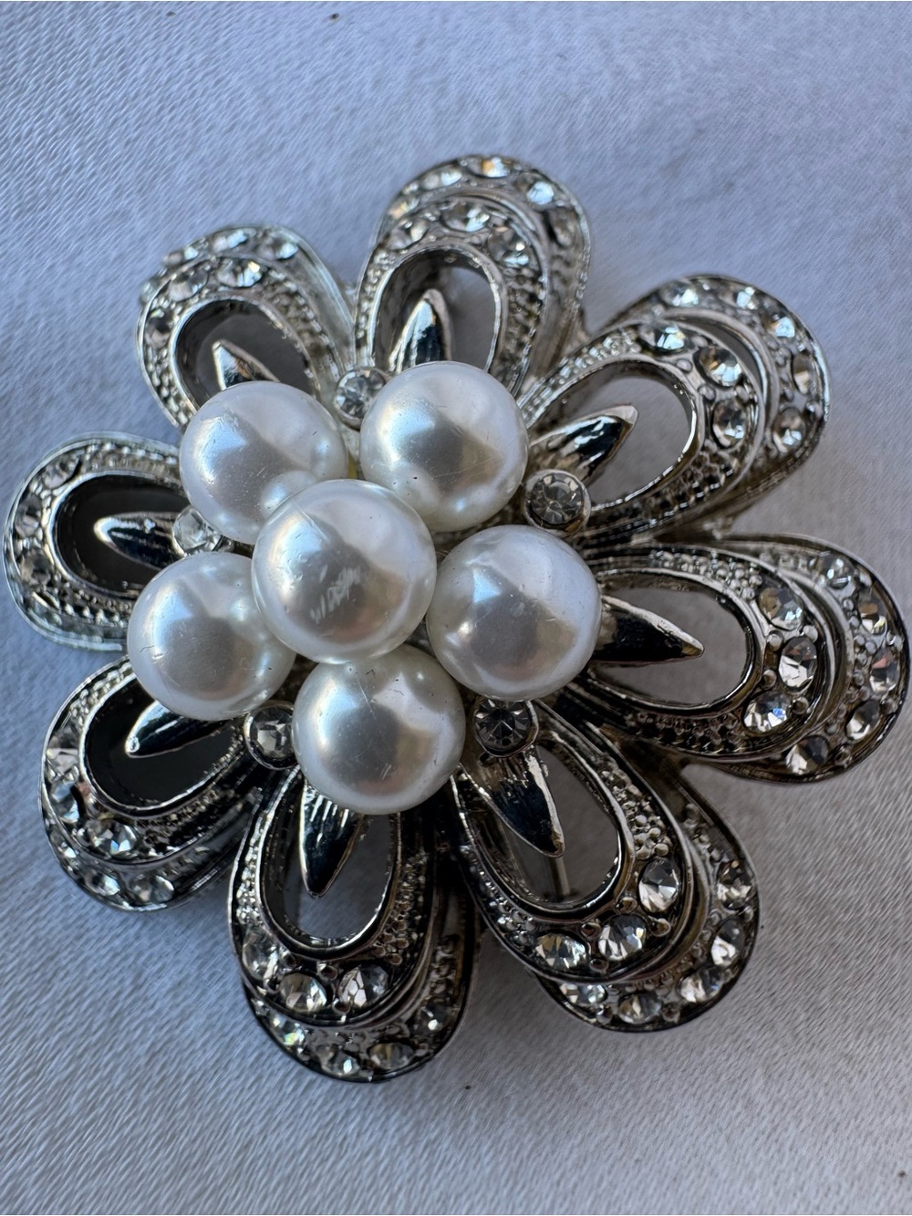 Pearl Cluster Silver Floral Brooch - Women's Jewelry